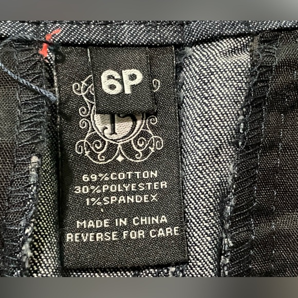 Beau Dawson Woman size 6P shorts - Picture 8 of 11